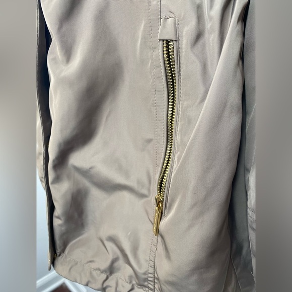 MICHAEL KORS Women's Tan Anorak Jacket - Picture 5 of 16